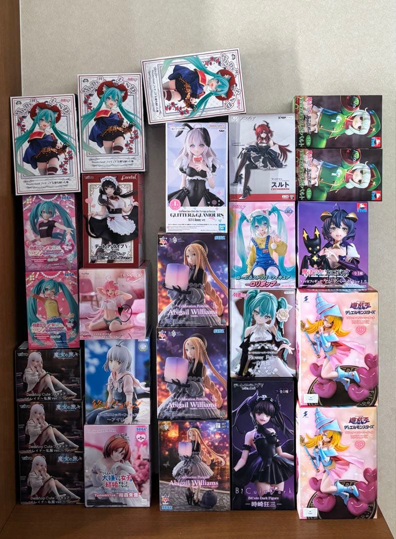 25個セット プライズフィギュア まとめ売り - メルカリ