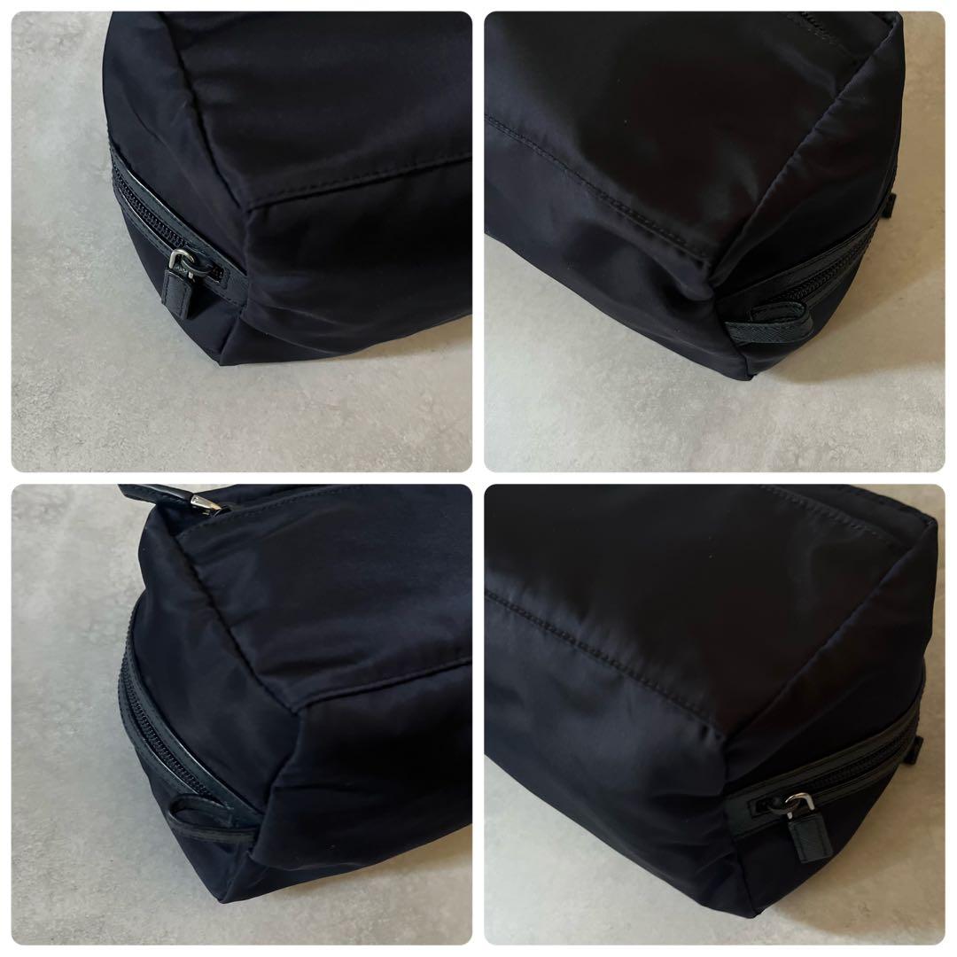 【極美品✨】PRADA トラベルポーチ クラッチバッグ ギャラ付属　ネイビー