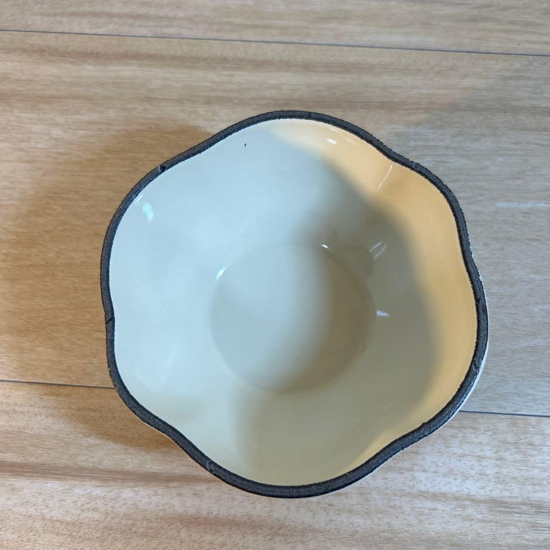 ルクルーゼ　ミニ・ガーリック・ココット　ホーロー　鍋　小鍋　鋳物　11cm