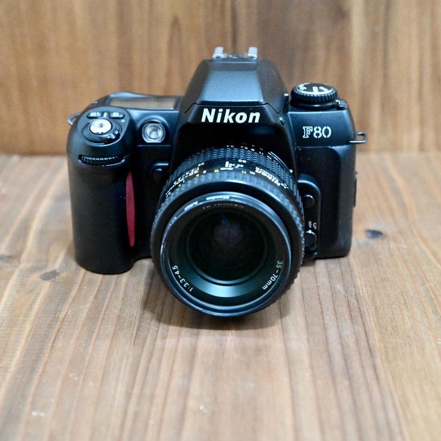 【美品！】Nikon F80D＋標準レンズ+付属品