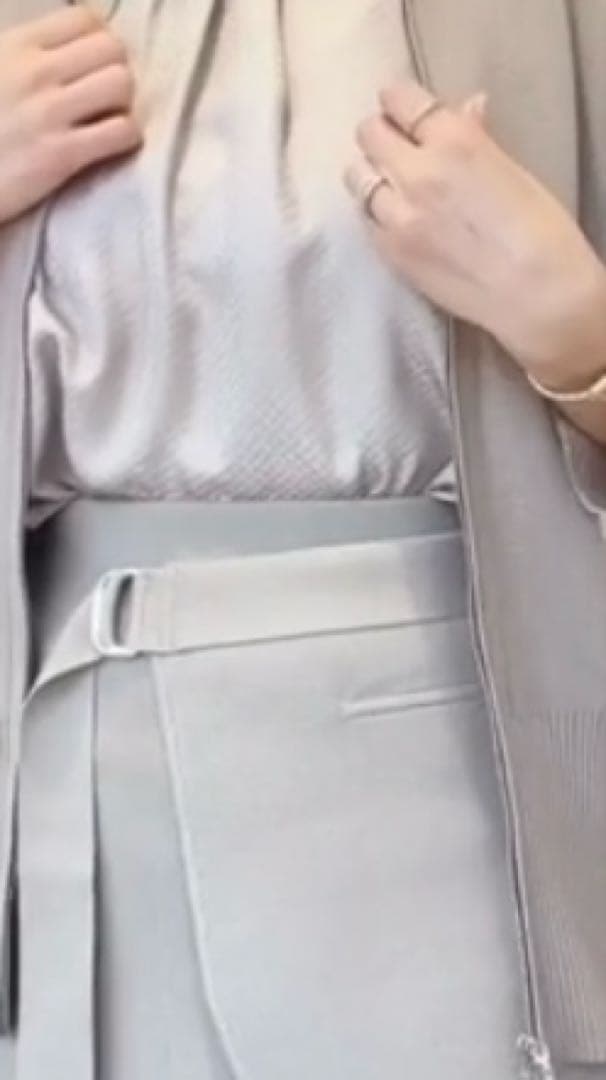 【新品】モラビト　プルミエ　ベルト付き　ロングスカート