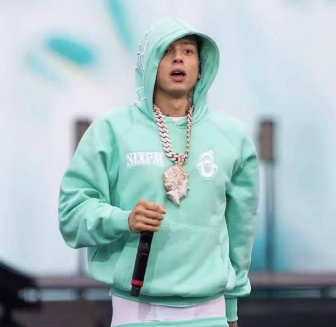 6PM True religion セットアップ - メルカリ