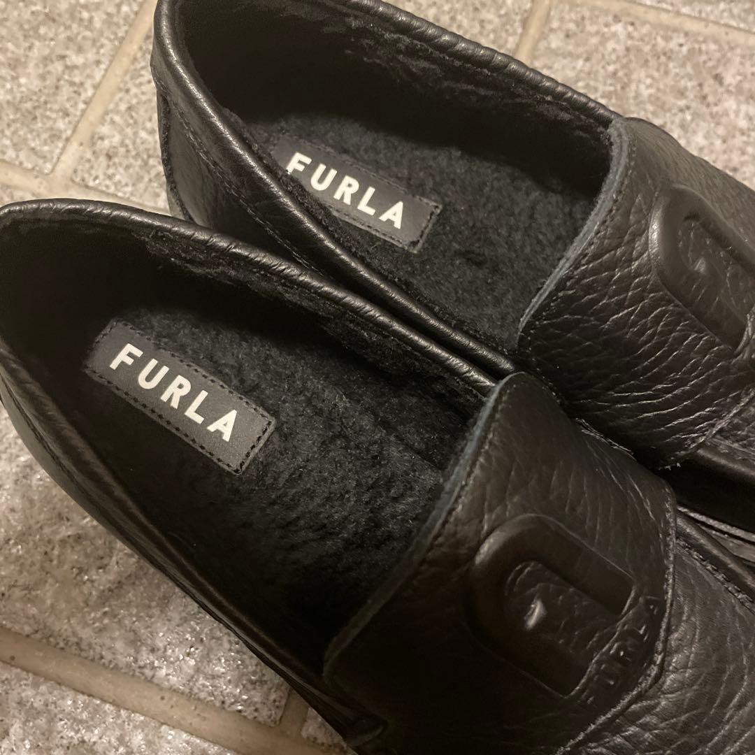 FURLA 黒 レザー 厚底ローファー 37