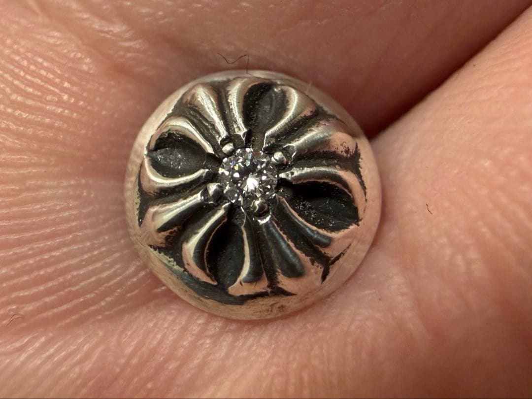 クロムハーツ　クロスボール　ピアス　ダイヤ