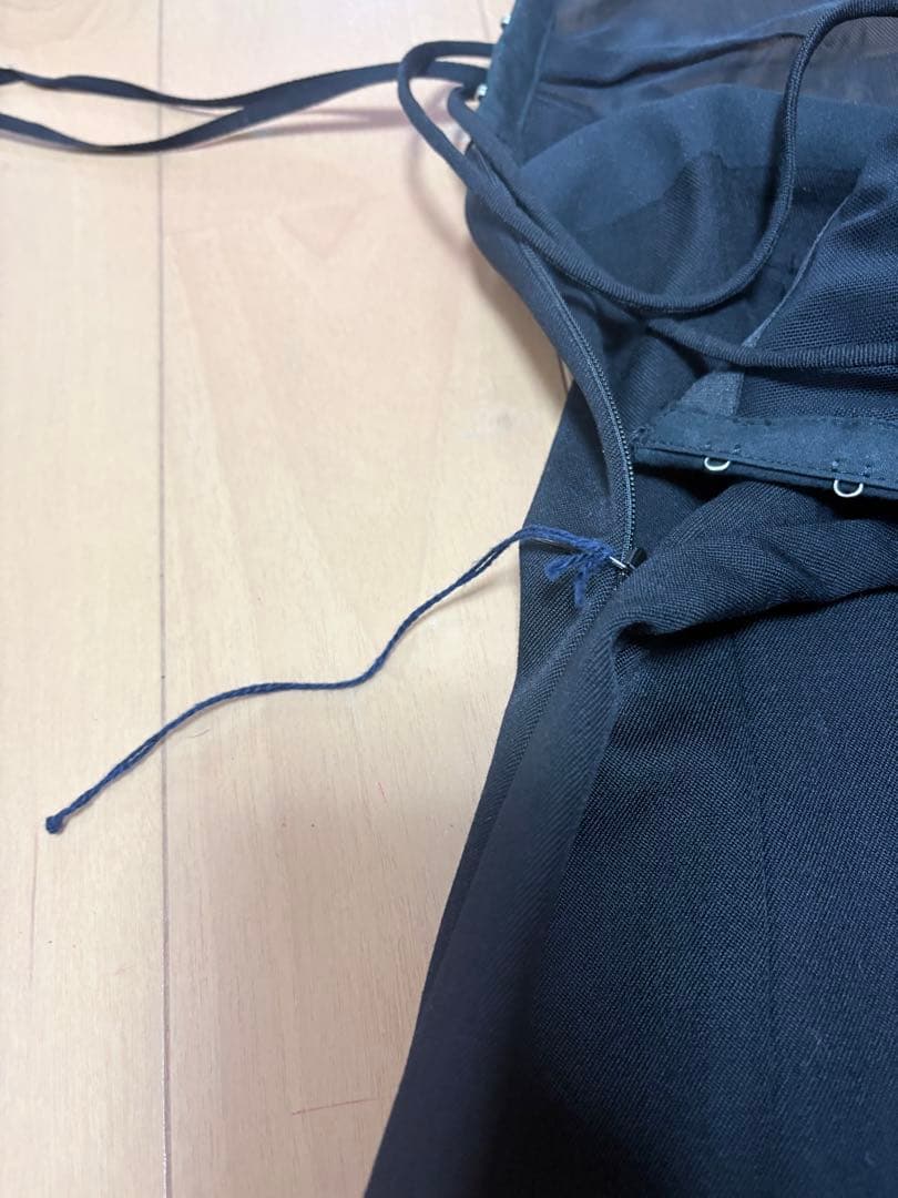 YLEVE ブラックロングワンピース ストラップ付き