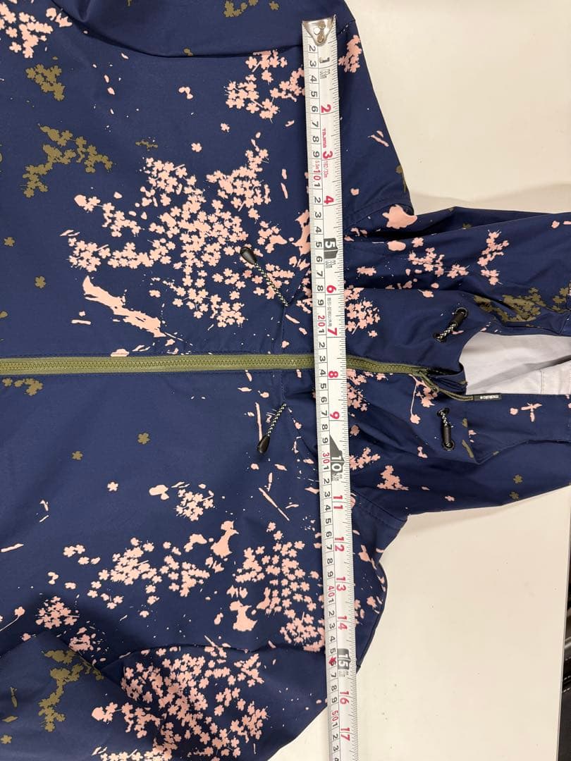 【新品未使用】マローヤ　maloja スキー　スノーボード　ウェア　アウター