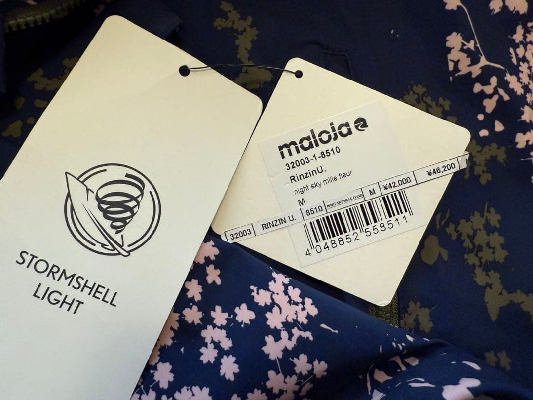 【新品未使用】マローヤ　maloja スキー　スノーボード　ウェア　アウター