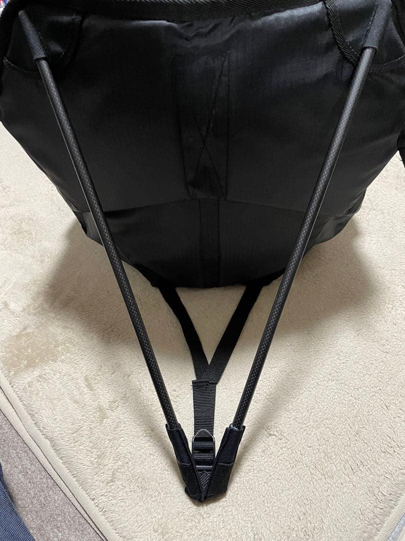 Field record チェアカーボンフィールド