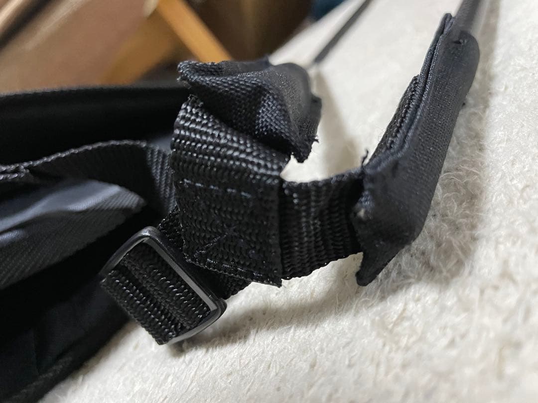 Field record チェアカーボンフィールド