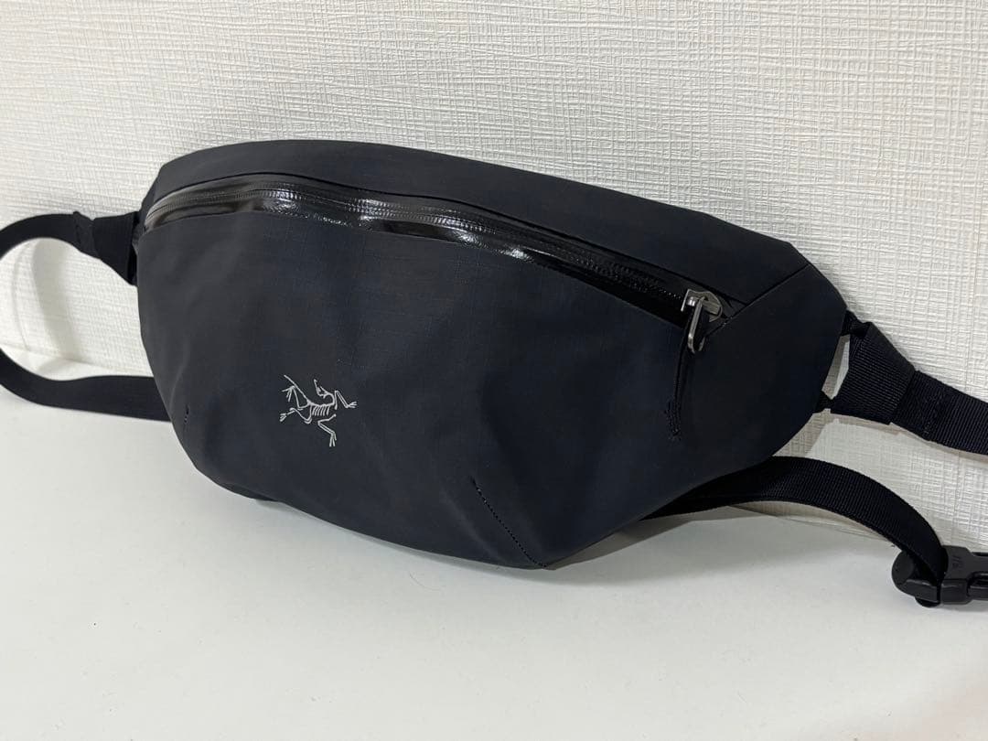 ARC'TERYX アークテリクス グランヴィル クロスボディ バッグ