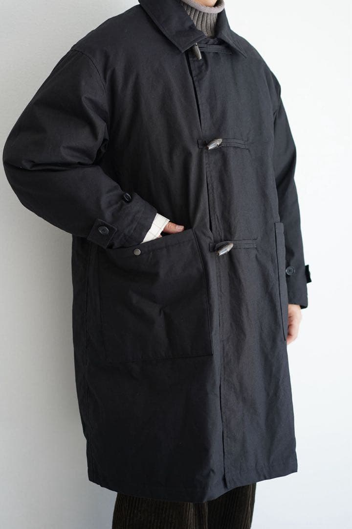 25AWスティルバイハンド STILL BY HAND 中綿 ダッフルコート 黒