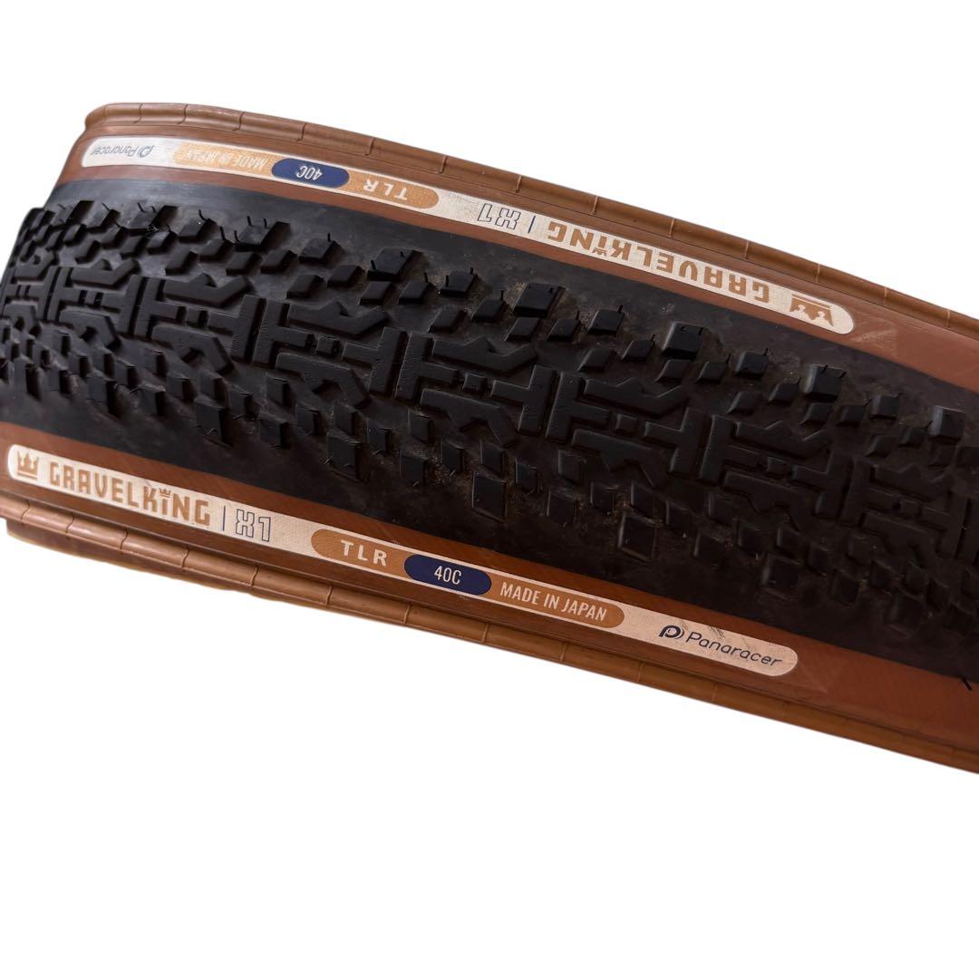 未使用新品 日本製 GRAVELKING X1 700×40C TLR グラベル