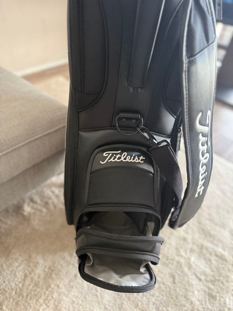 Titleist ブラック キャディバッグ