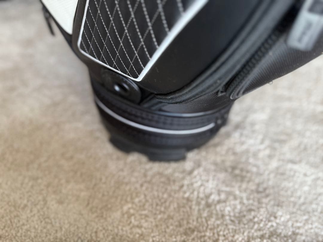 Titleist ブラック キャディバッグ