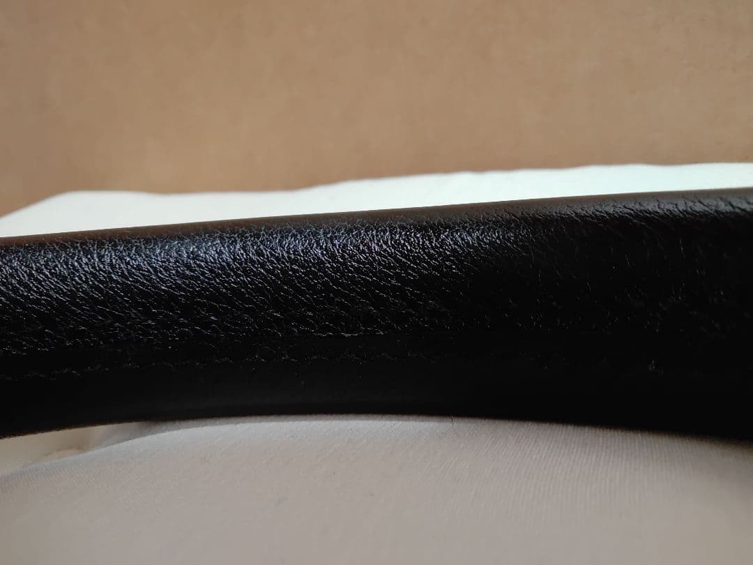 希少　モモ ギブリ3 ステアリング 35cm