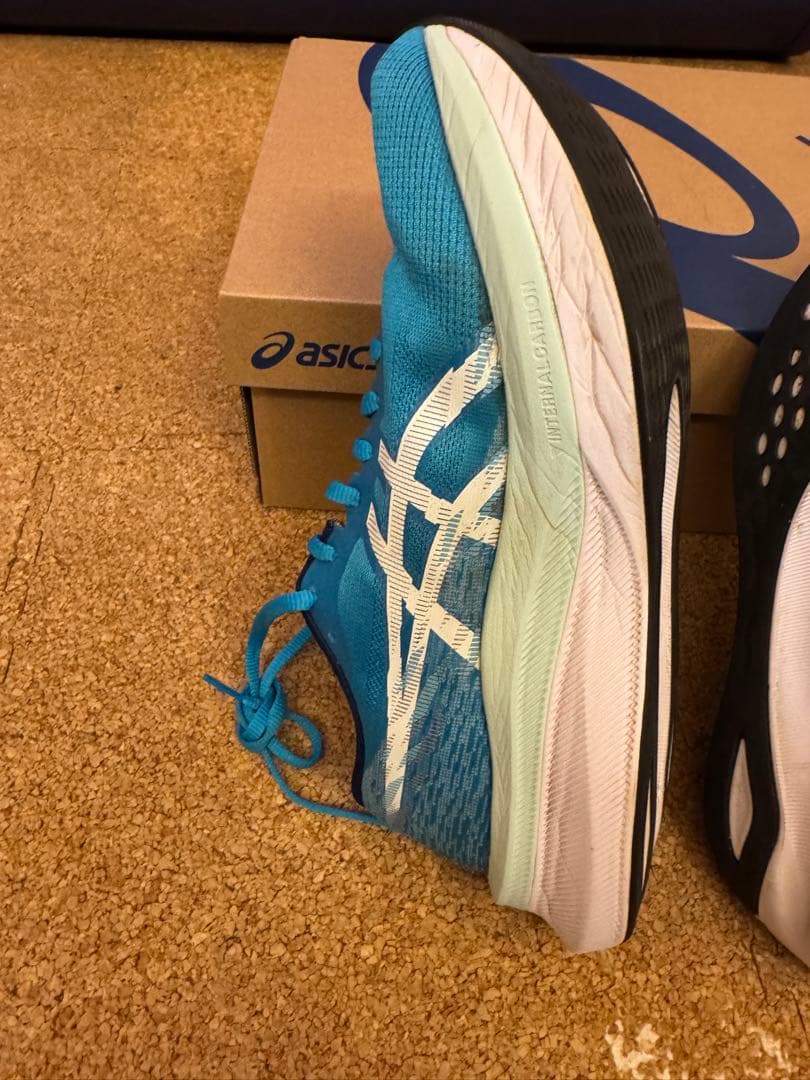 スパイク・シューズ ASICS MAGIC SPEED 4. 27.0