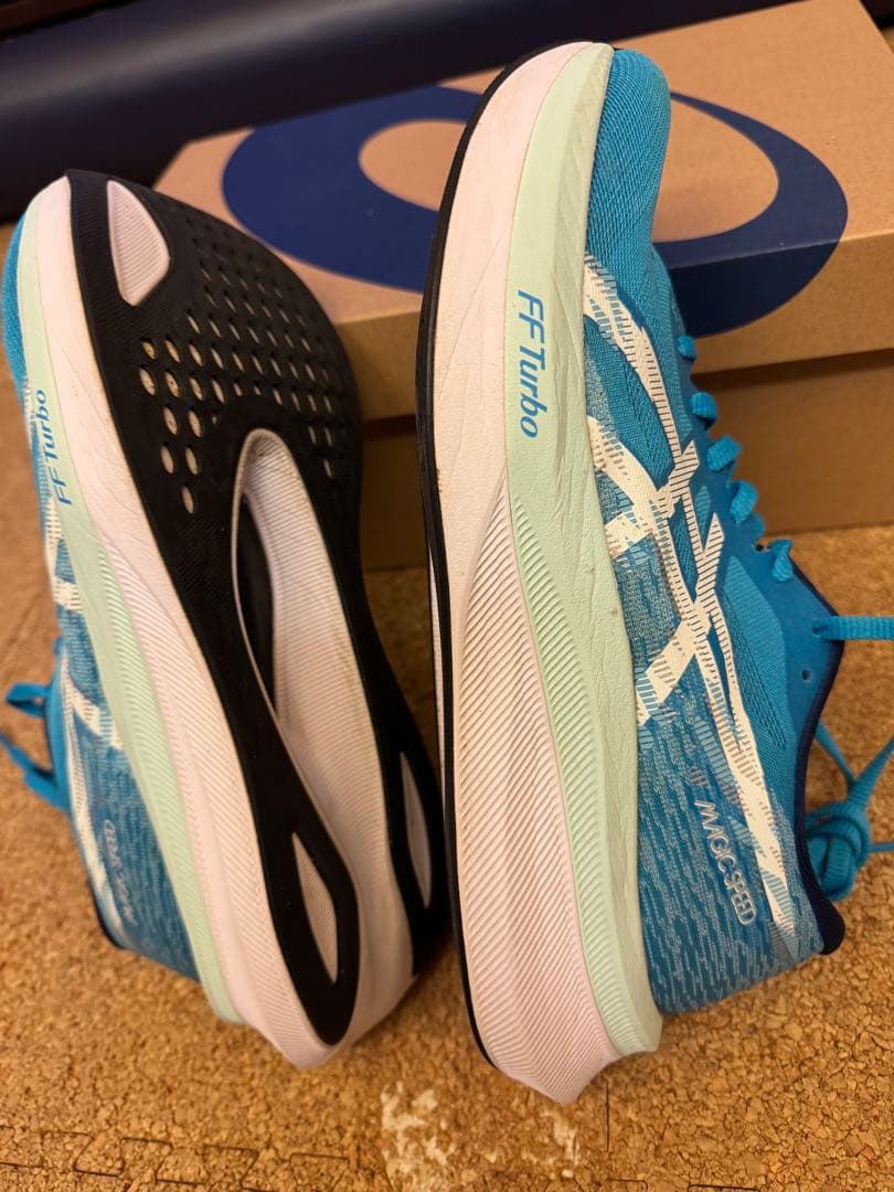 スパイク・シューズ ASICS MAGIC SPEED 4. 27.0