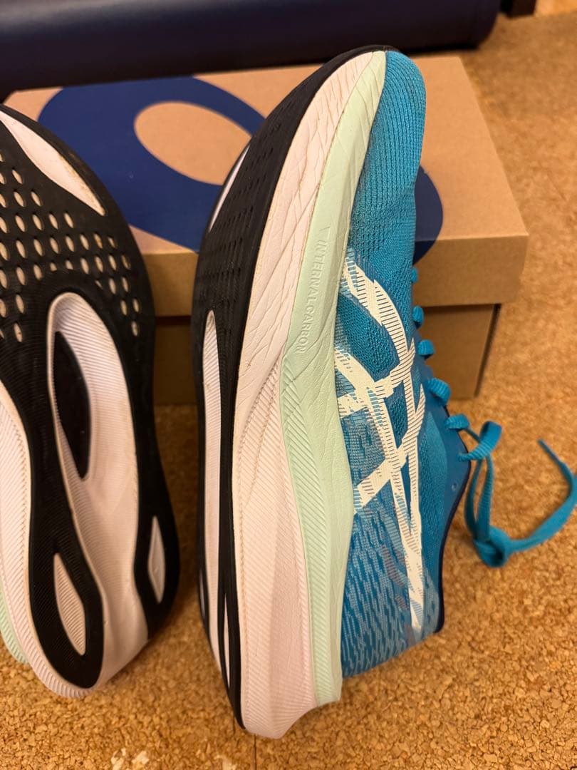 スパイク・シューズ ASICS MAGIC SPEED 4. 27.0