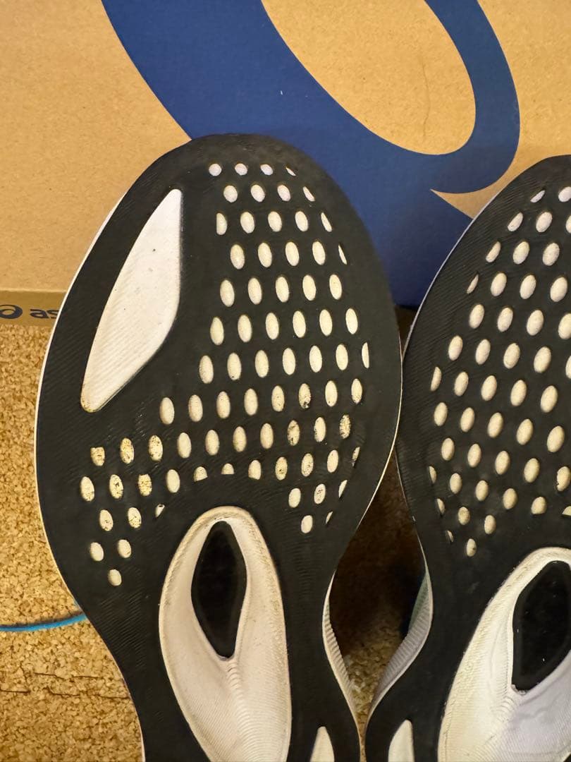 スパイク・シューズ ASICS MAGIC SPEED 4. 27.0