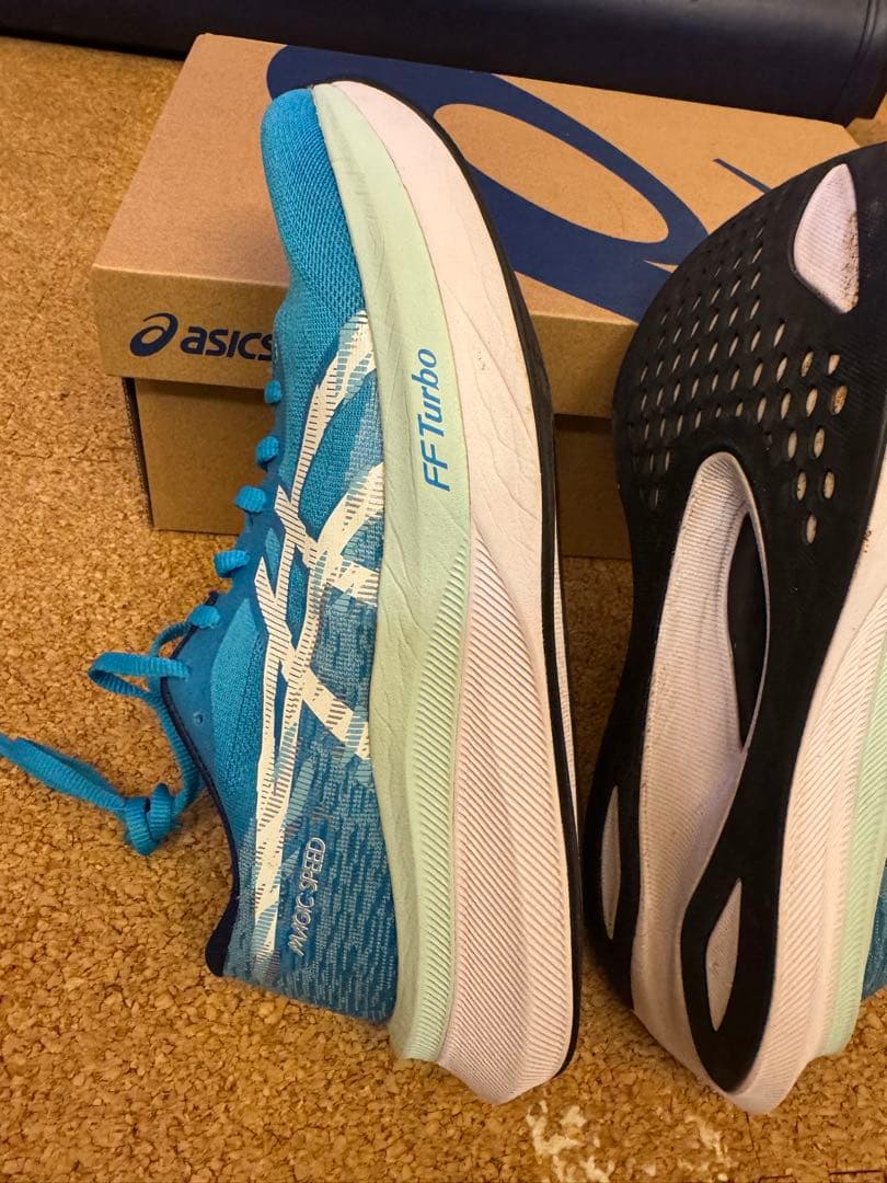 スパイク・シューズ ASICS MAGIC SPEED 4. 27.0