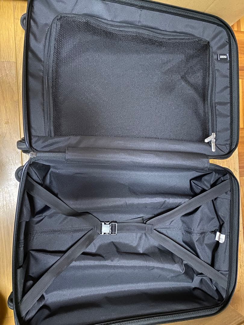ゼロハリバートンキャリーケース ZRX220-ブラック - メルカリ