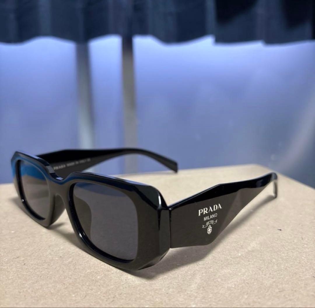 サングラス プラダ 早い者勝ち 今週には消します！