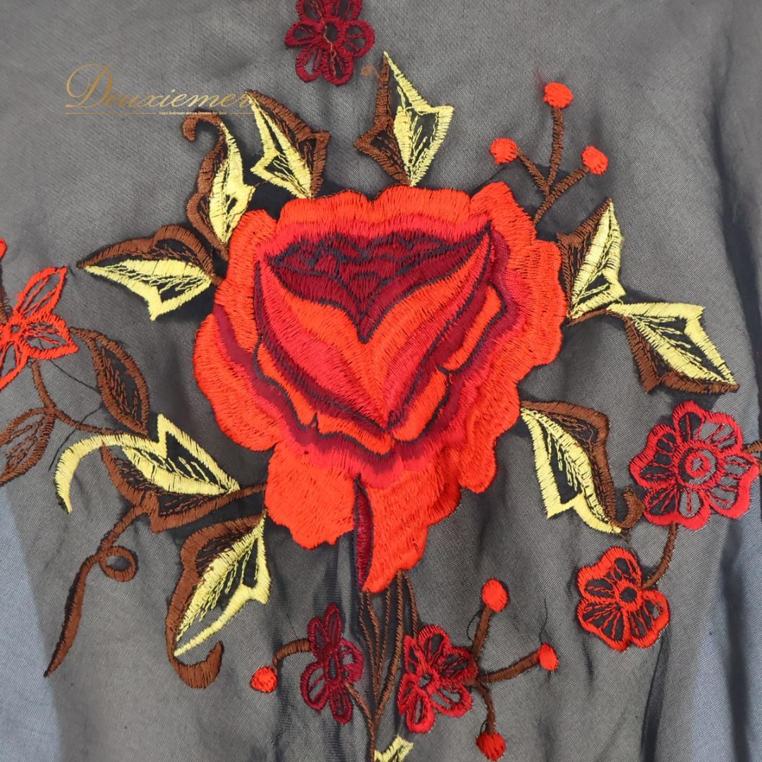 フラメンコ衣装】ブラック シージョ マントン 黒 レース 透け感 薔薇