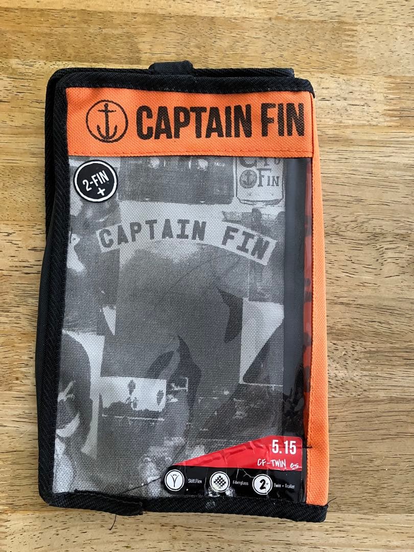 CAPTAIN FIN ツインスタビ　CF5.15