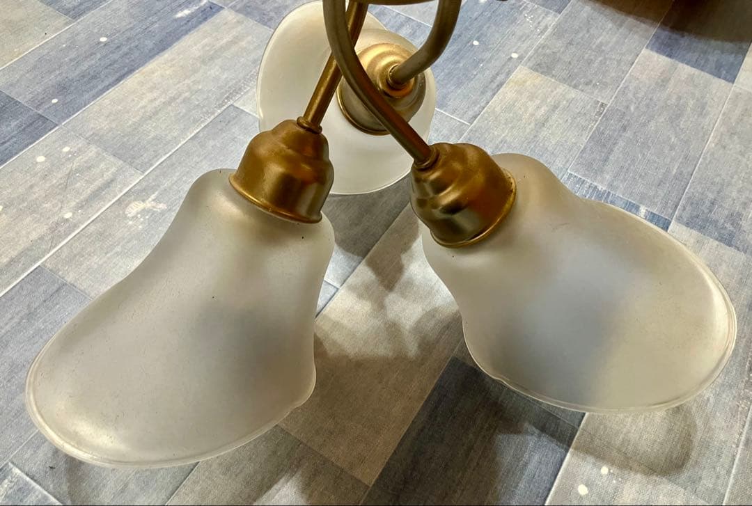 N3588 天井吊下型　白熱灯　小型シャンデリア　National