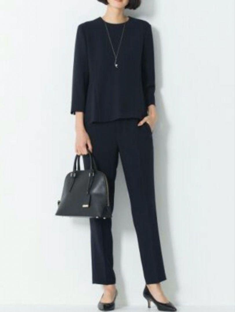 23区 トリアセテートダブルジョーゼットセットアップネイビー38 美品