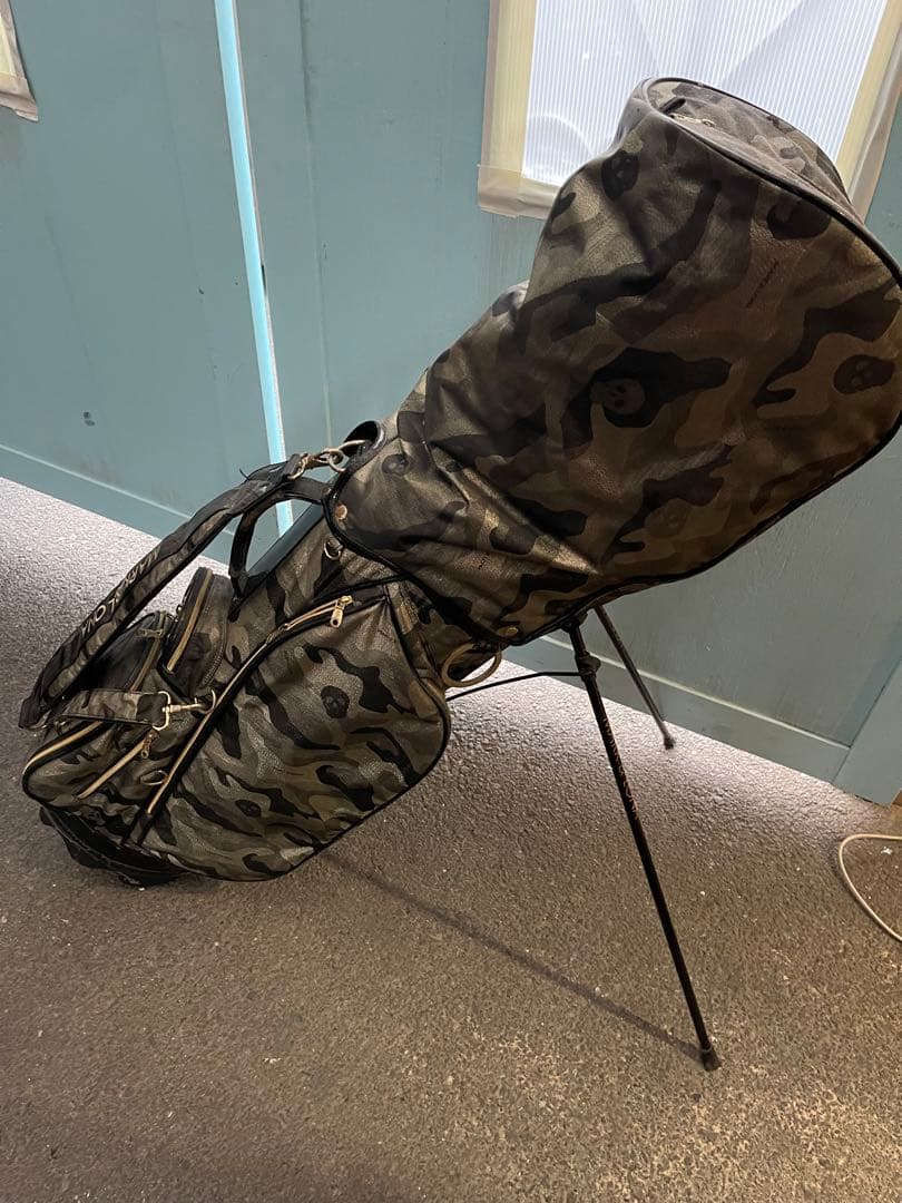 マークアンドロナゴルフバック