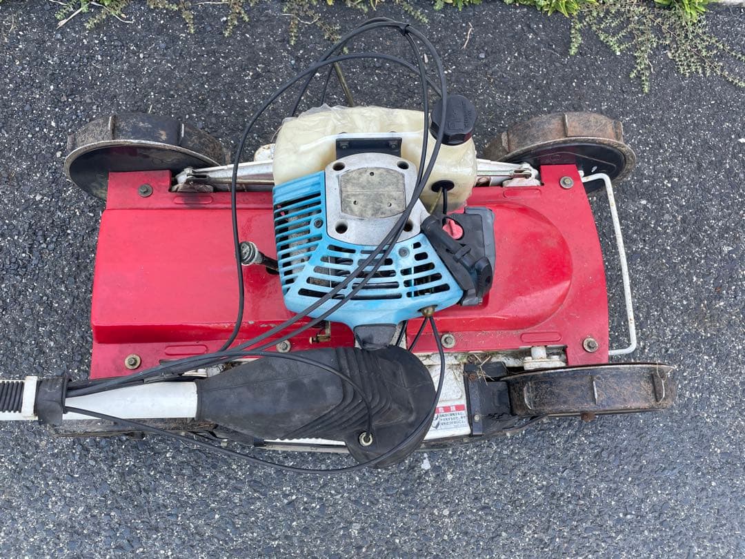 クボタ　斜面草刈機