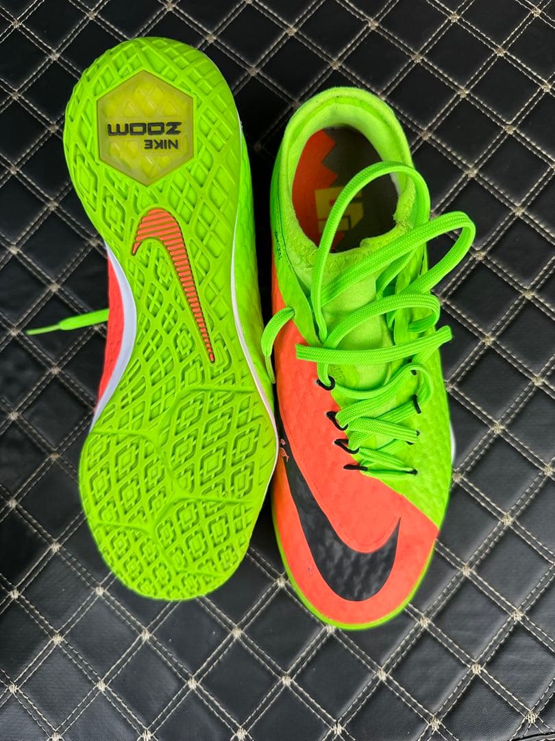 ナイキ ハイパーヴェノムプロ