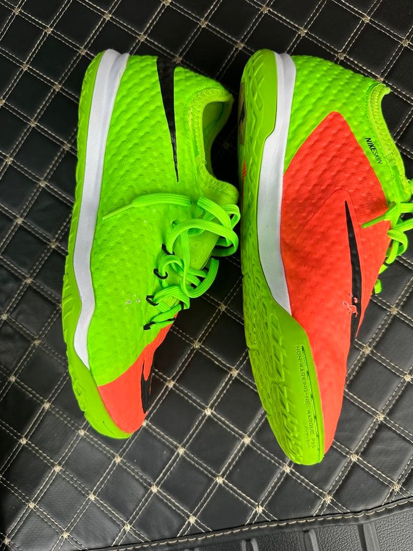 ナイキ ハイパーヴェノムプロ