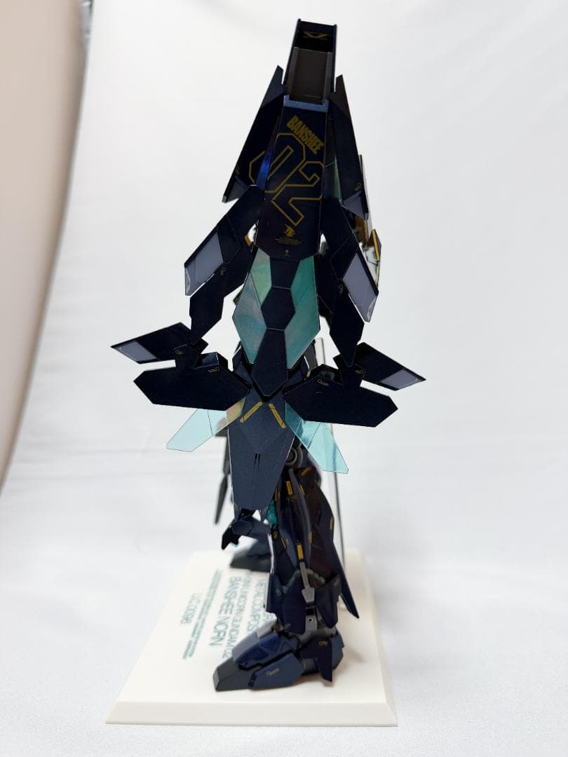 中古 METAL COMPOSITE ユニコーンガンダム、バンシィ (覚醒仕様