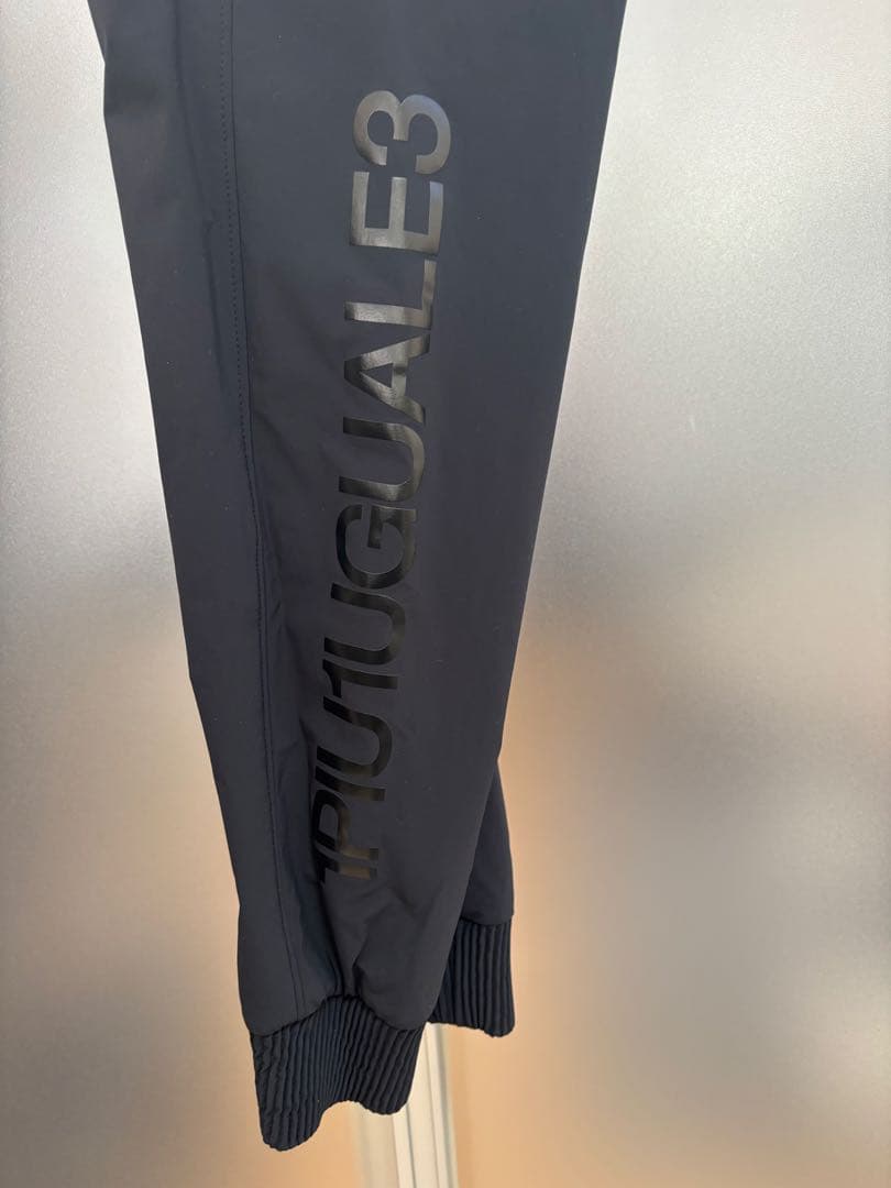 HA【未使用】1piu1uguale3ポーラテックセットアップブラック