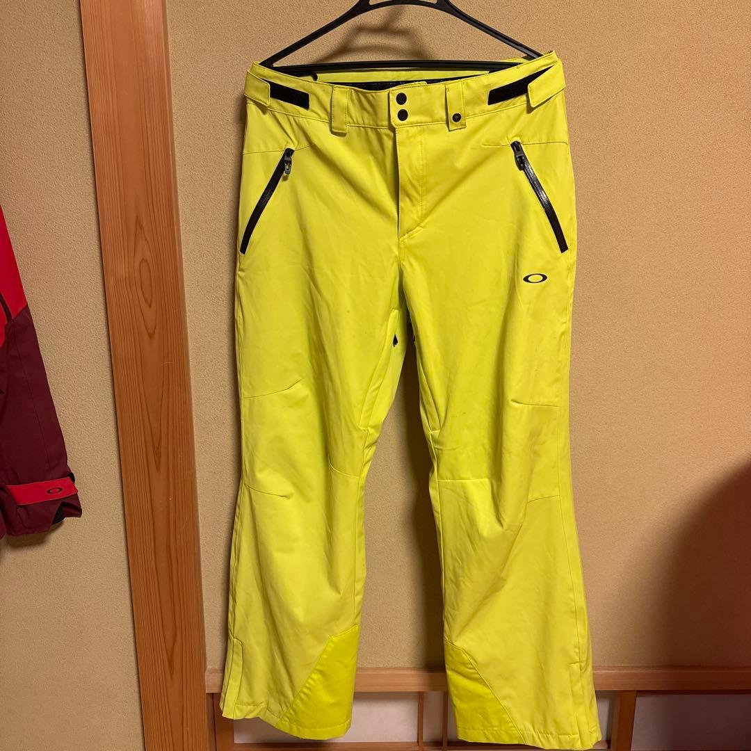 Oakley CRESCENT 2.0 SHELL 2L 10K上下