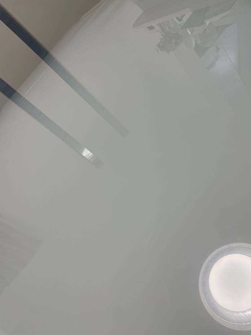 リビングハウスで購入★伸長式　強化ガラスのダイニングテーブル