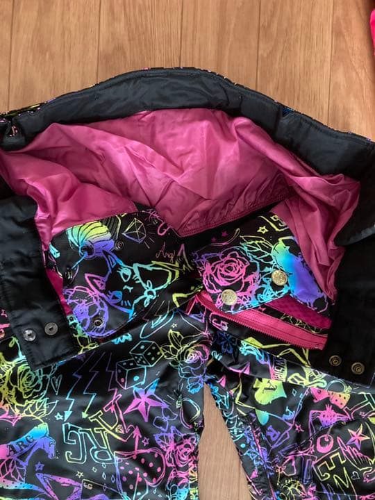 【着用1回】レディース スノボーウェア 上下セット ピンク ブラック ネオン