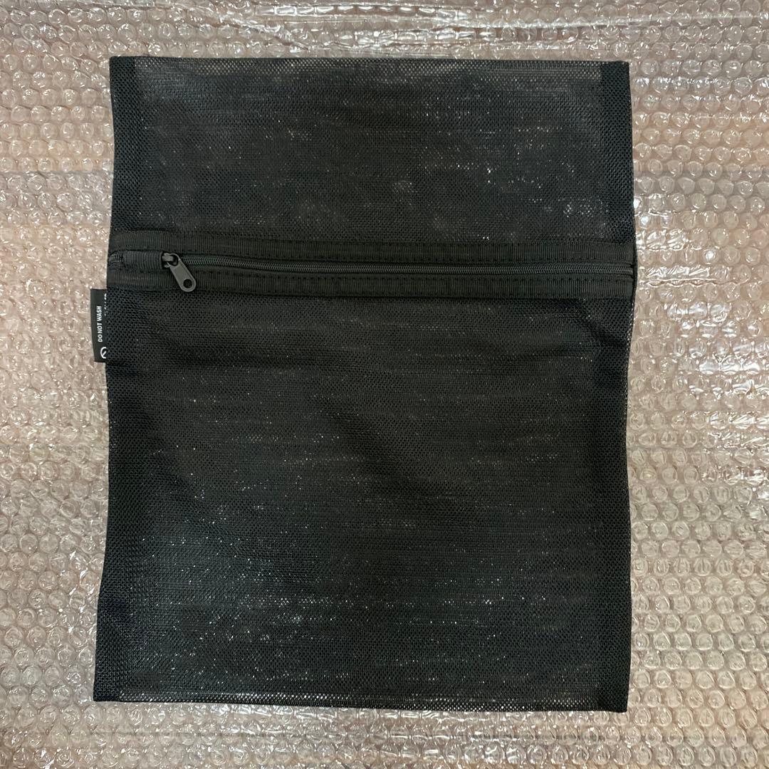 みい【美品】新型　シックスパッド パワースーツ　コアベルト Mサイズ