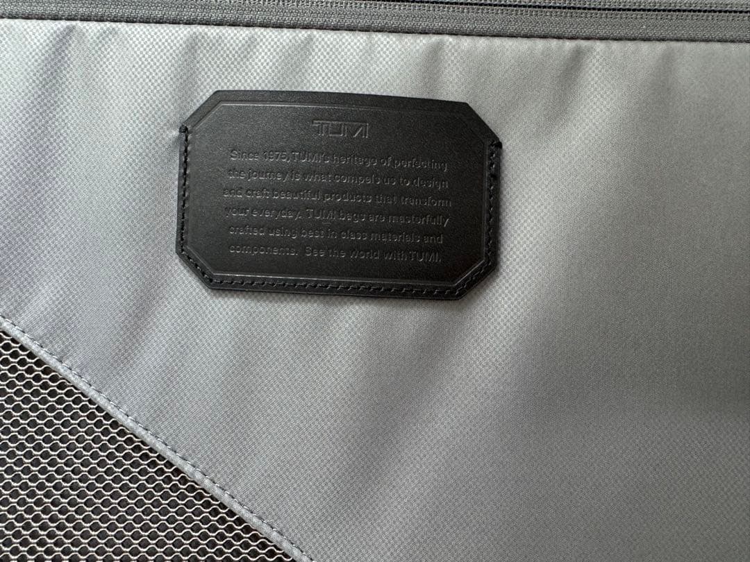 TUMI 19DEGREE ALUMINUM ショートトリップパッキングケース