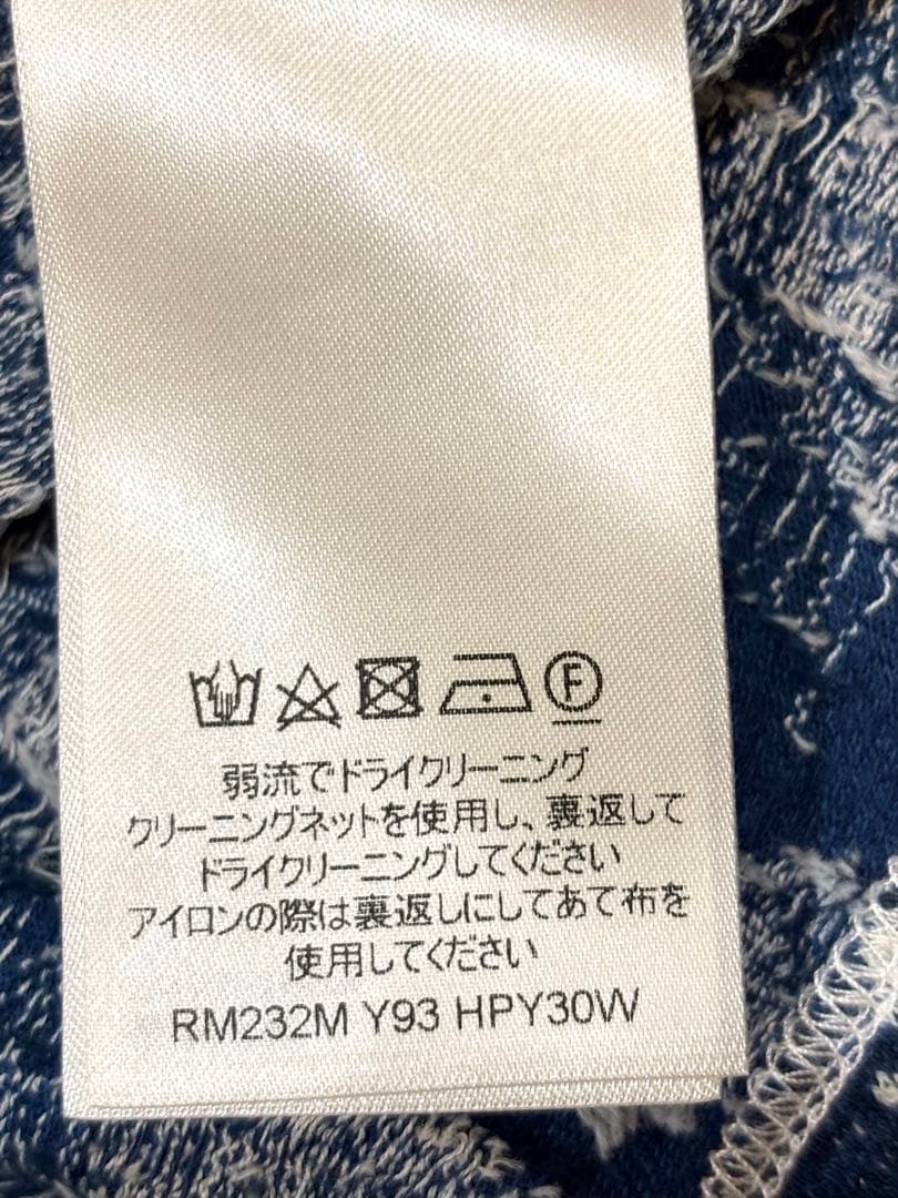 LOUIS VUITTON　グラフィックモノグラムTシャツ　Lサイズ　⭐︎