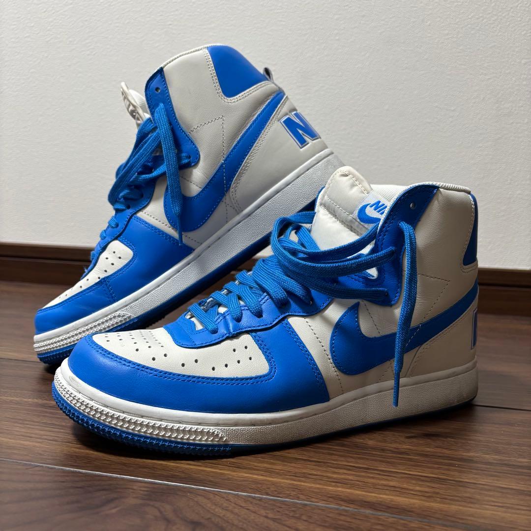 Nike 青白 ハイカットスニーカー - メルカリ