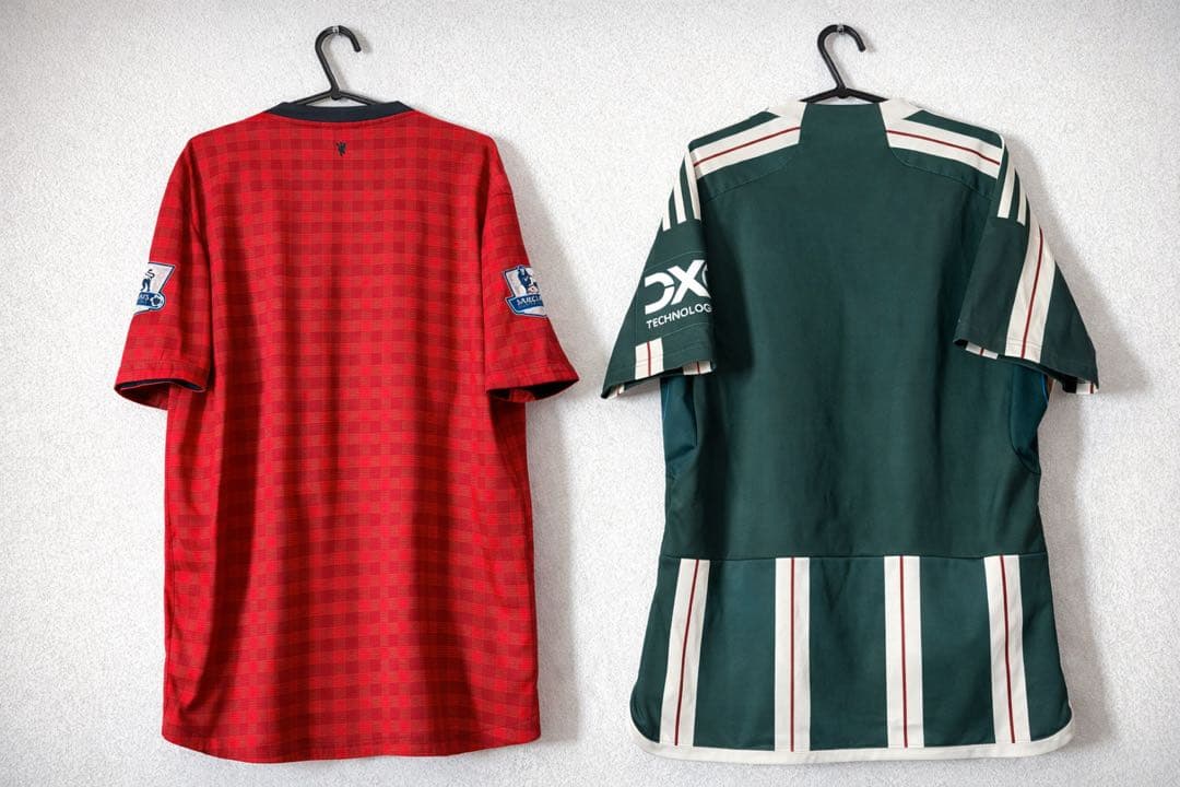 どちらも正規品‼️マンチェスターユナイテッド ゲームシャツ　2点セット