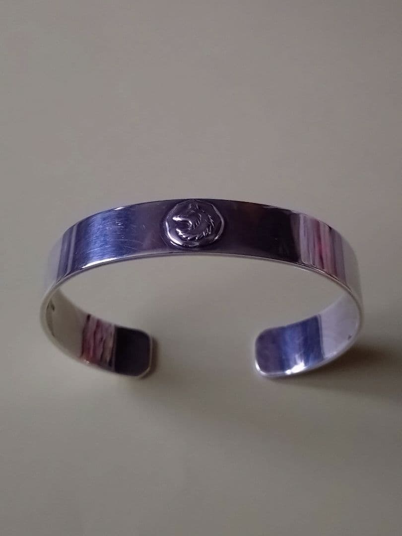 TADY＆KING 平打ちバングル ウルフ型 Mサイズ