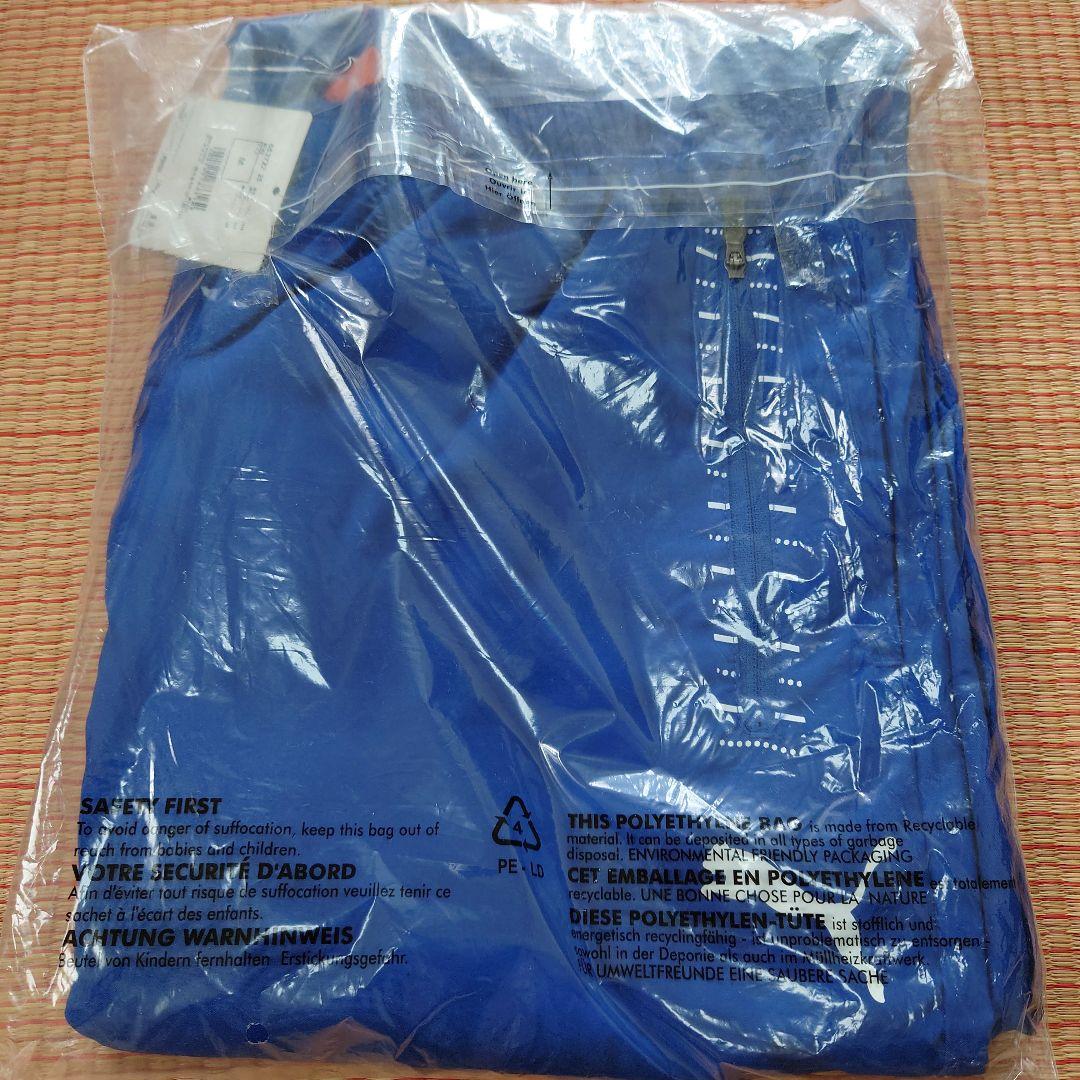 プーマ　トレーニングパンツ　サッカー　未使用　運動に