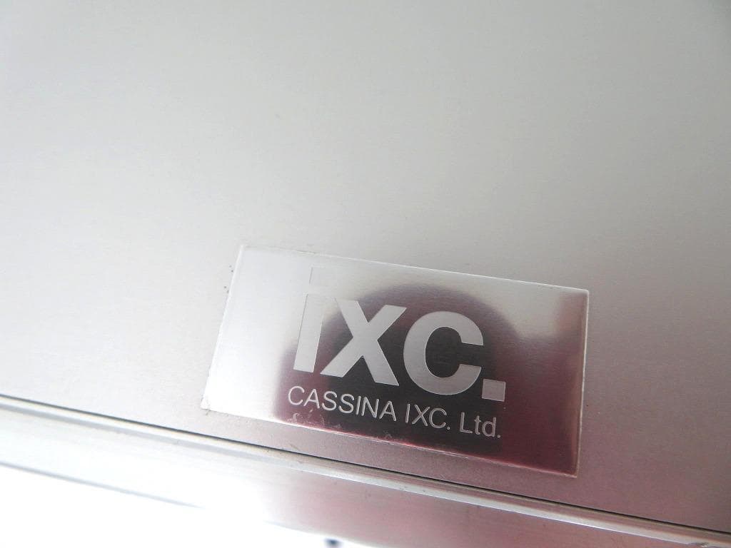 展示品　カッシーナixc エアーフレーム　ダイニングテーブル　会議テーブル