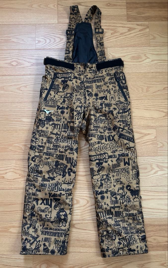 Mizuno スキーウェア ジュニア160セットサイズ調整機能長く着れる