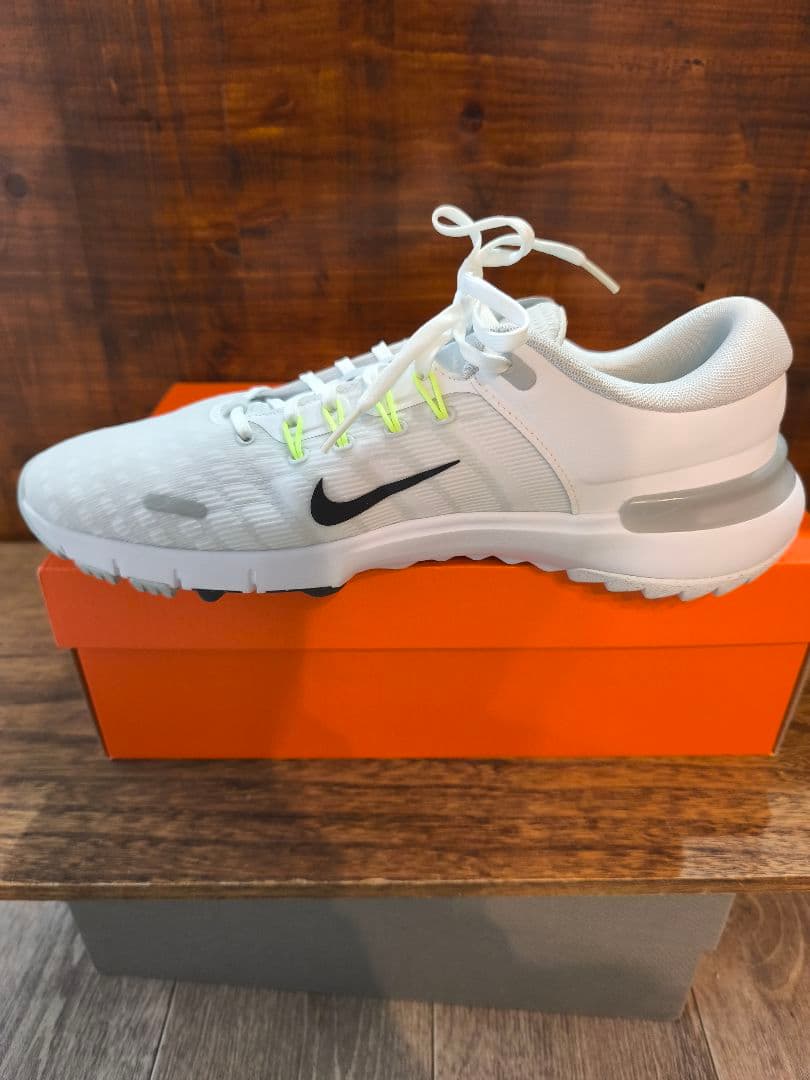 ナイキフリーゴルフ NN　ゴルフシューズ ホワイト/イエロー