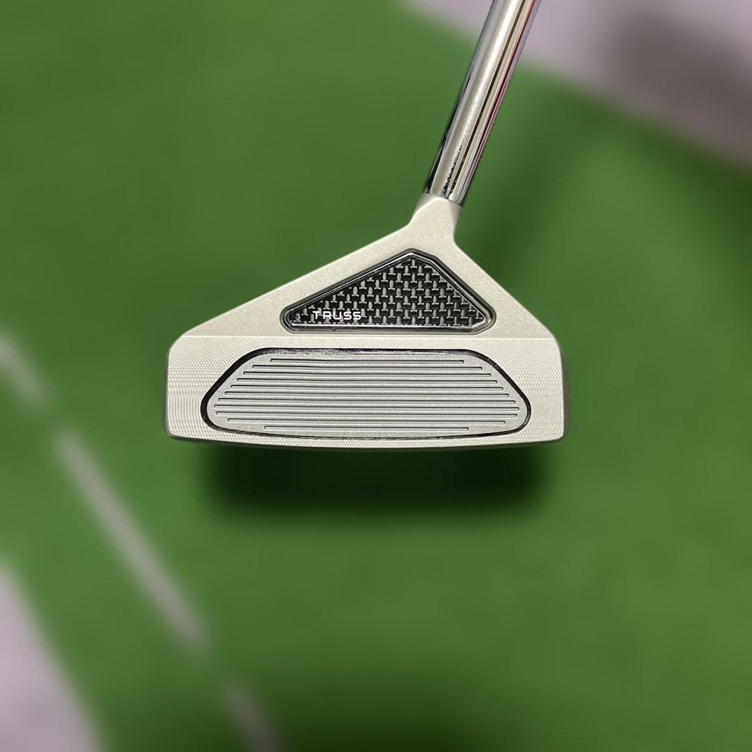 TaylorMade TP-M2TC TRUSS パター